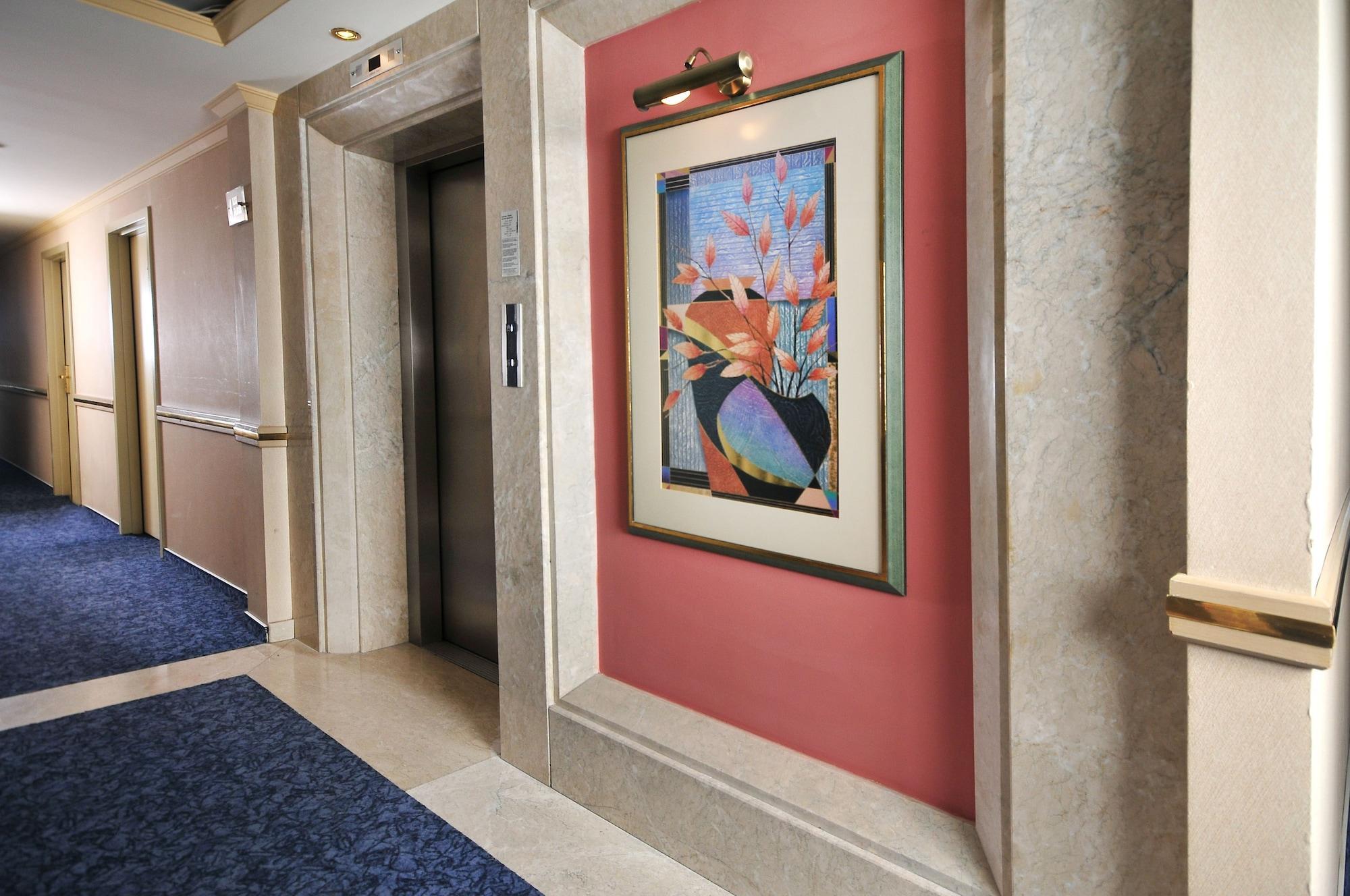 Class Hotel Анкара Экстерьер фото